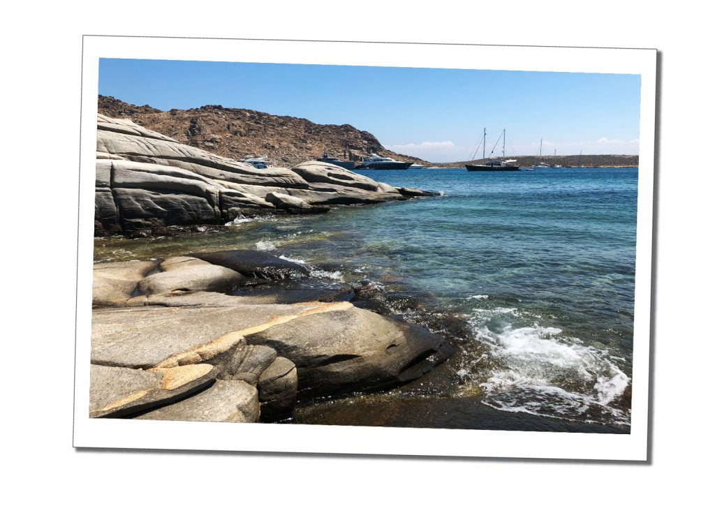 Paros, Monastiri, Beach